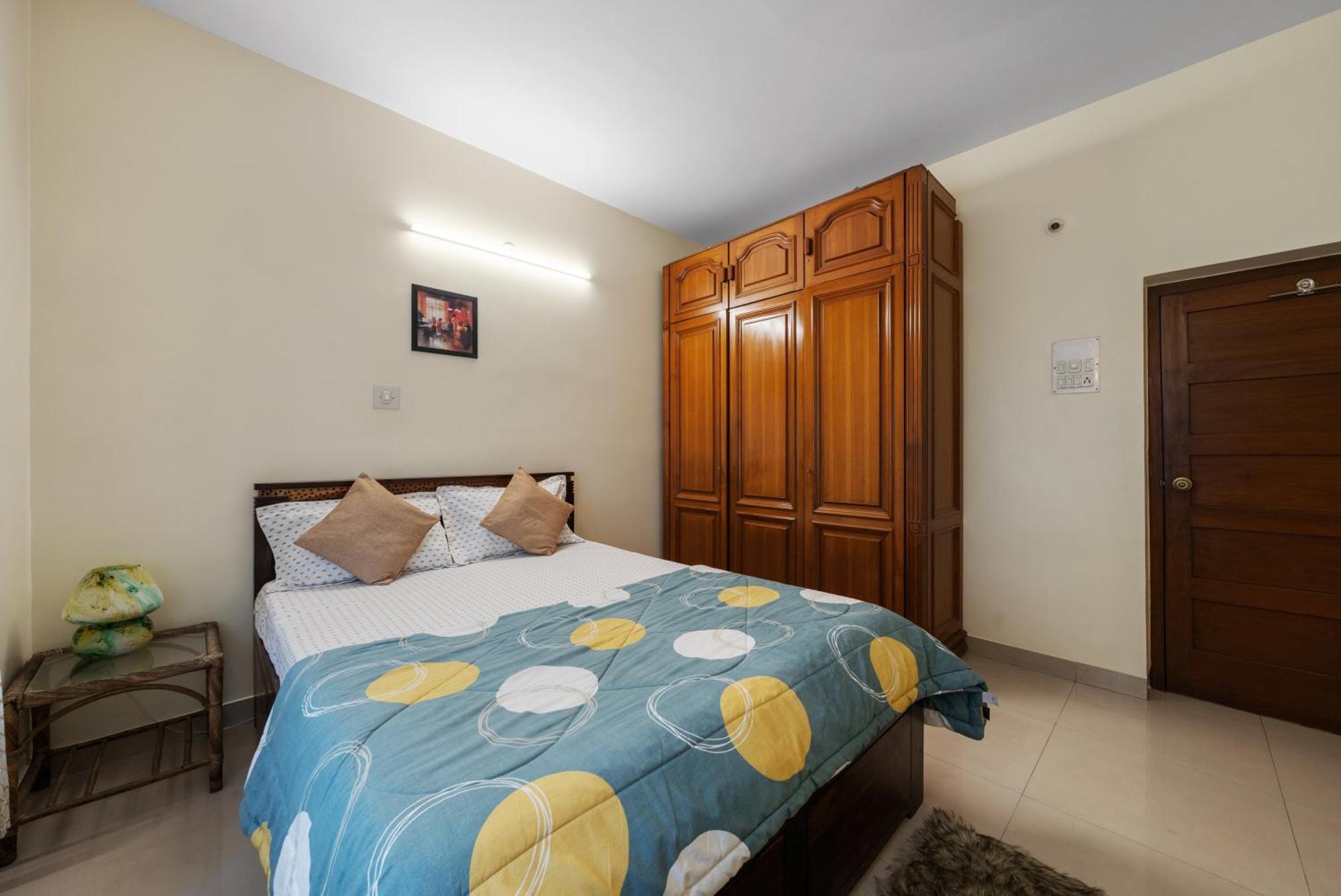 Вилла House Of 2 Tress Penthouse Бангалор Экстерьер фото