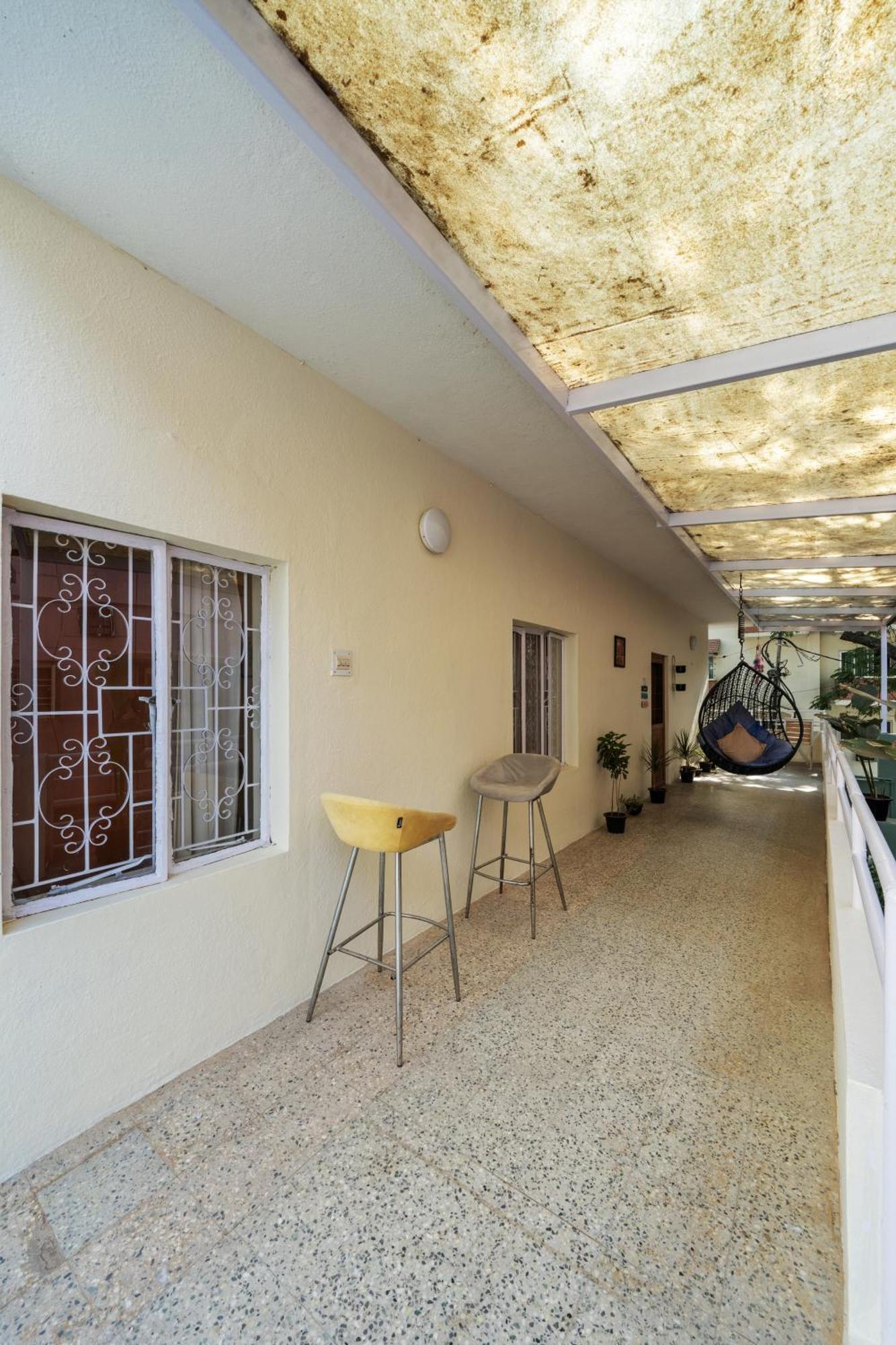 Вилла House Of 2 Tress Penthouse Бангалор Экстерьер фото